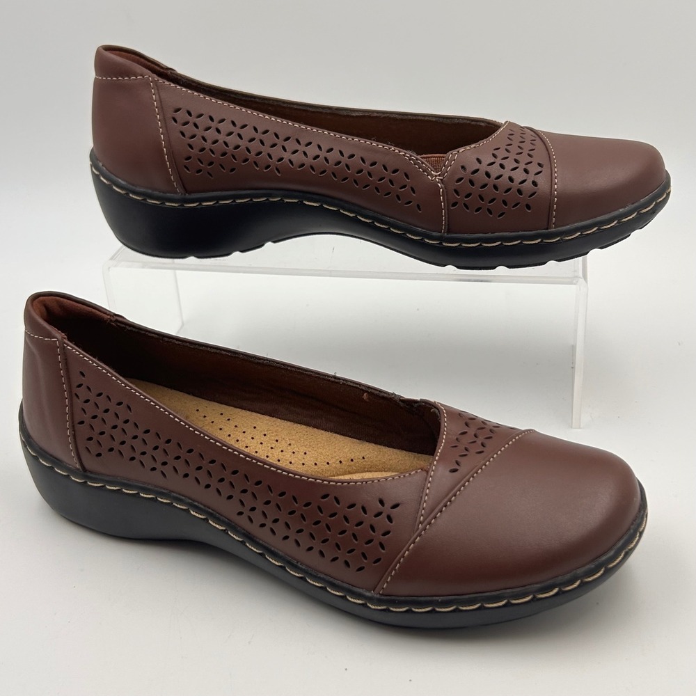 Clarks Cheyn Madi Flat Shoes Womens 7 Brown Leather Laser Cut Comfort Career